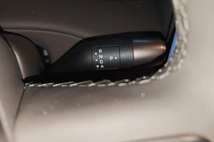Used Li Auto MEGA 2024 Ultra Model Gear Lever