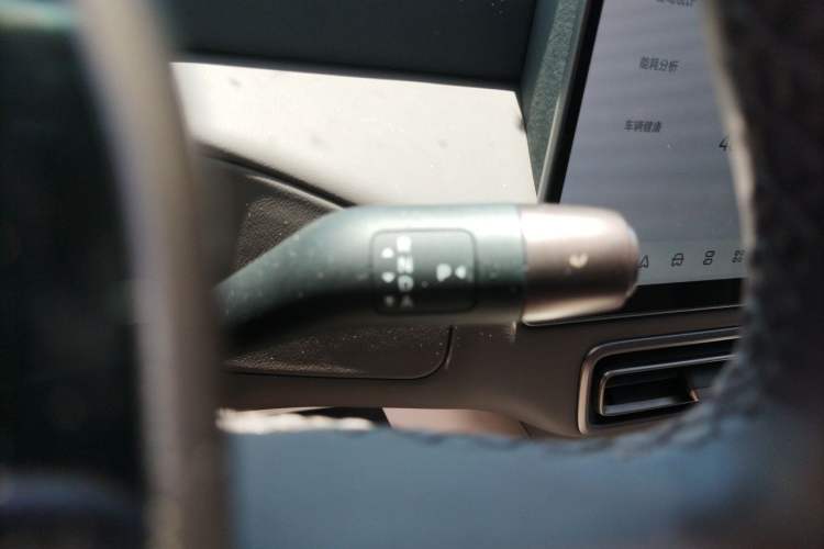Used Li Auto MEGA 2024 Ultra Model Gear Lever
