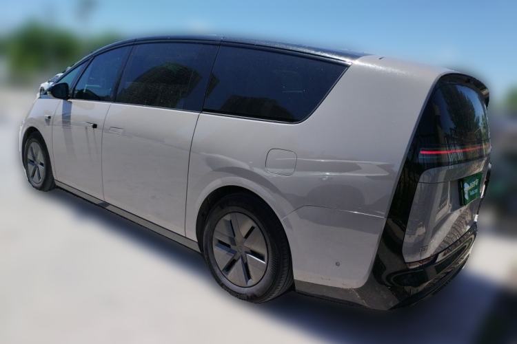 Used Li Auto MEGA 2024 Ultra Model Rear Left 45 Deg