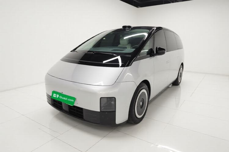 Li Auto MEGA 2024 Ultra Model
