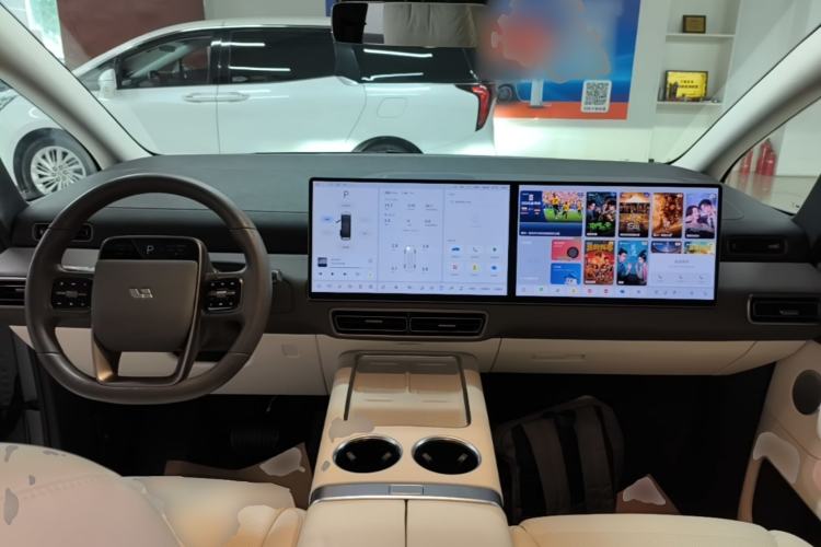 Used Li Auto MEGA 2024 Ultra Model Center Console