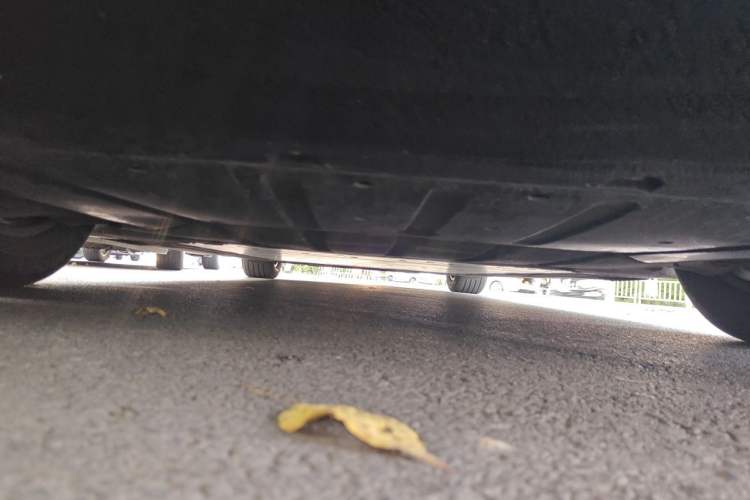 Used Li Auto MEGA 2024 Ultra Model Chassis Front