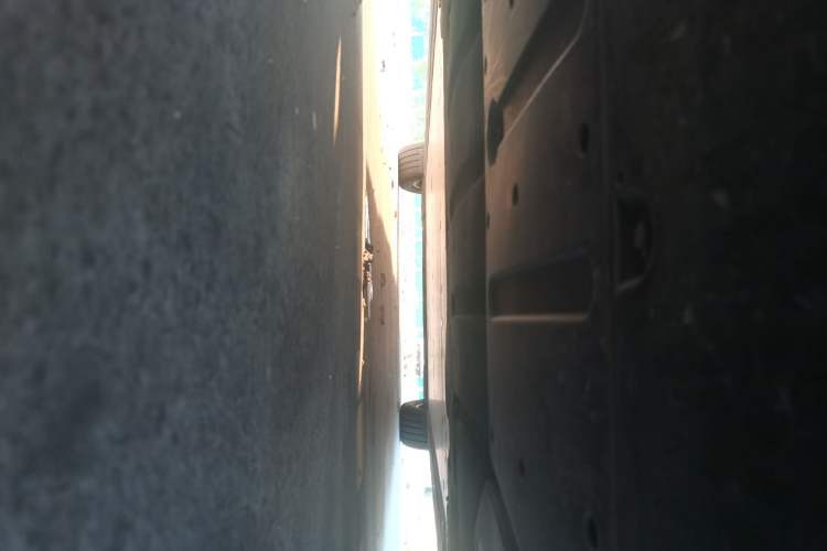 Used Li Auto MEGA 2024 Ultra Model Chassis Front