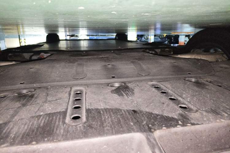 Used Li Auto MEGA 2024 Ultra Model Chassis Rear