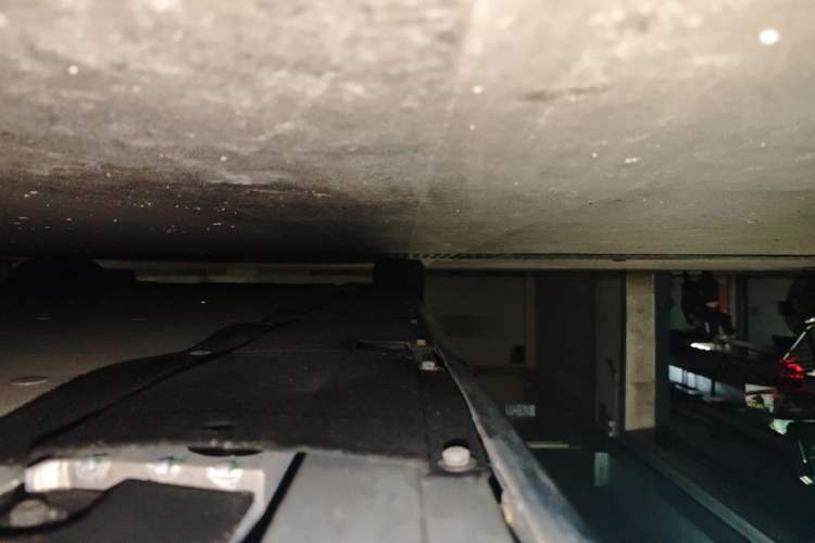 Used Li Auto MEGA 2024 Ultra Model Chassis Rear Left