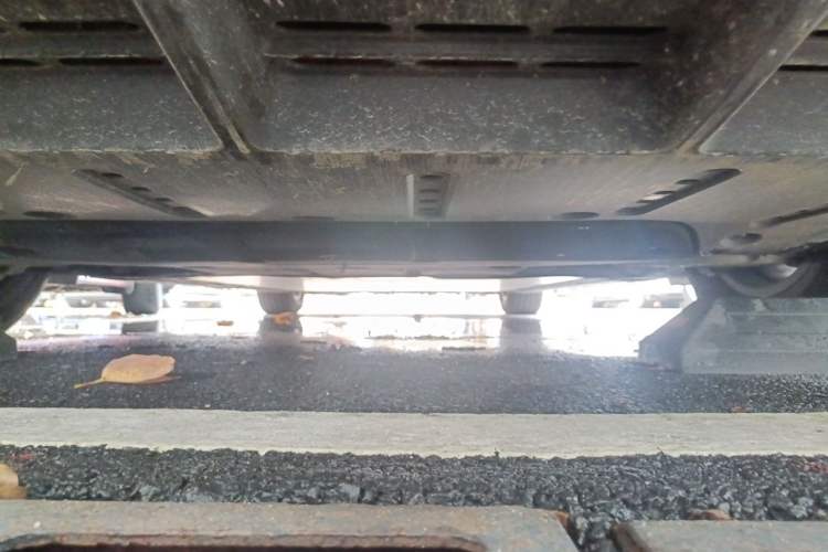 Used Li Auto MEGA 2024 Ultra Model Chassis Rear