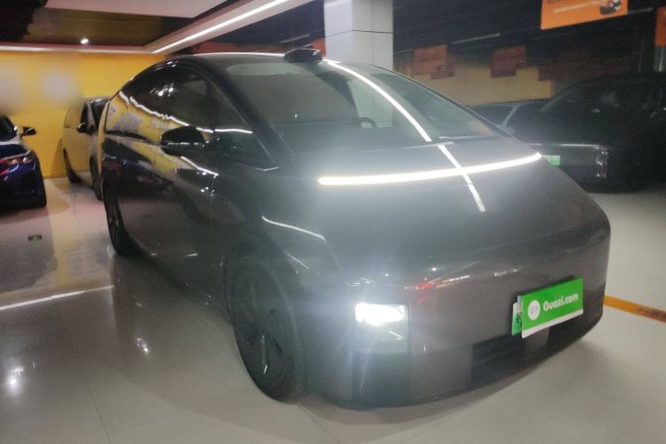 Used Li Auto MEGA 2024 Ultra Model Exterior 2