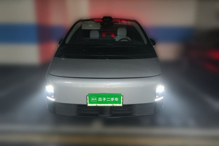Used Li Auto MEGA 2024 Ultra Model Front