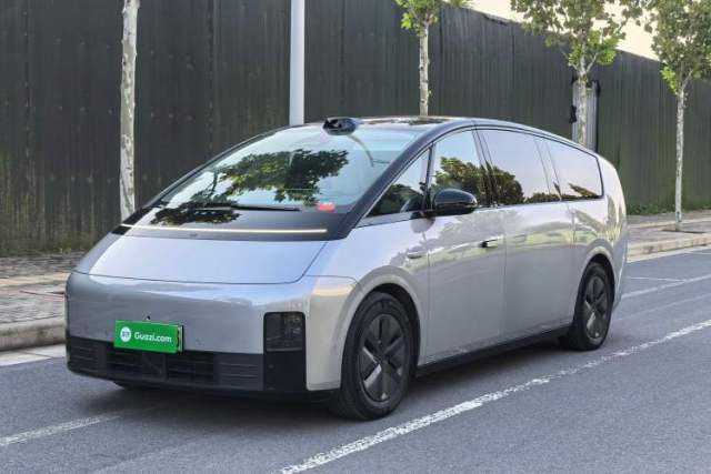 Used Li Auto MEGA 2024 Ultra Model