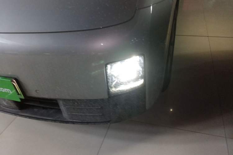 Used Li Auto MEGA 2024 Ultra Model Left Front Headlight