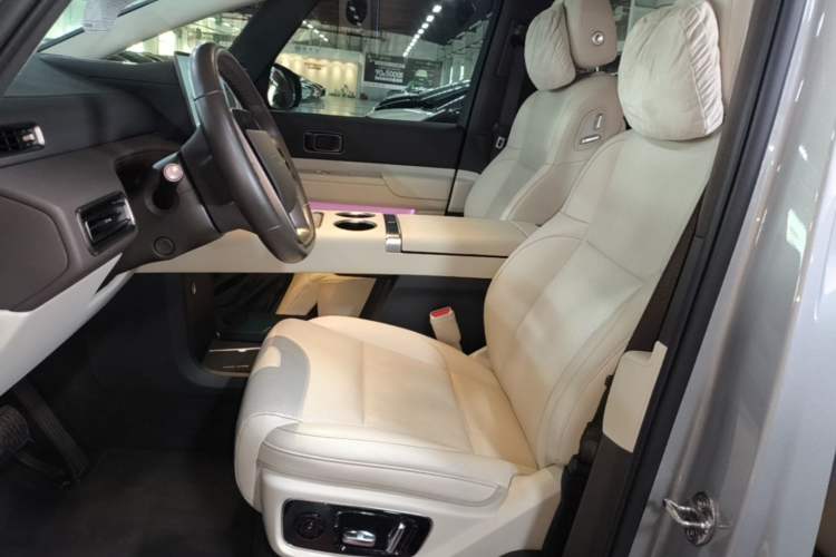 Used Li Auto MEGA 2024 Ultra Model Left Front Seat
