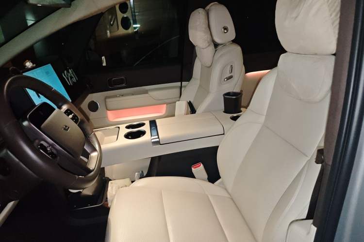 Used Li Auto MEGA 2024 Ultra Model Left Front Seat