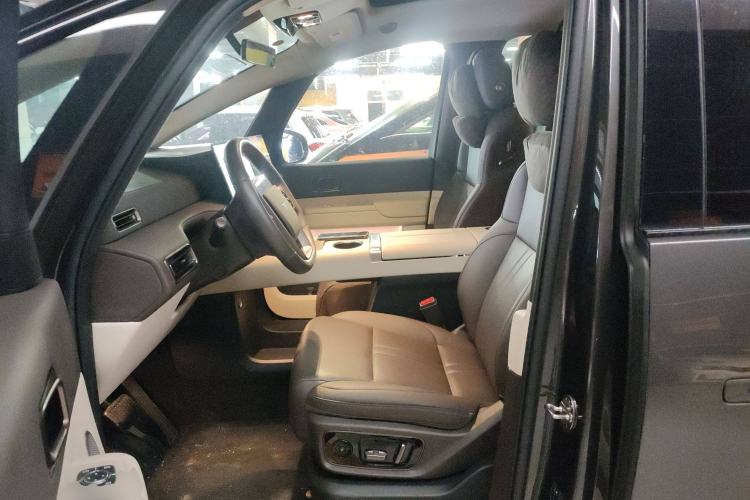 Used Li Auto MEGA 2024 Ultra Model Left Front Seat