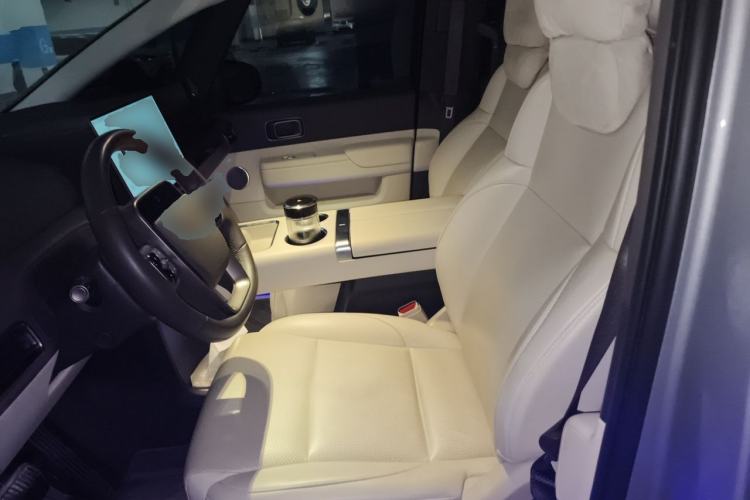 Used Li Auto MEGA 2024 Ultra Model Left Front Seat