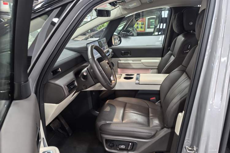 Used Li Auto MEGA 2024 Ultra Model Left Front Seat