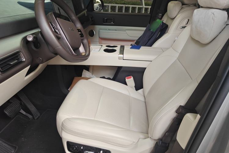 Used Li Auto MEGA 2024 Ultra Model Left Front Seat