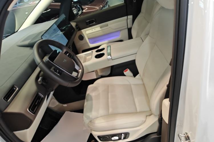 Used Li Auto MEGA 2024 Ultra Model Left Front Seat