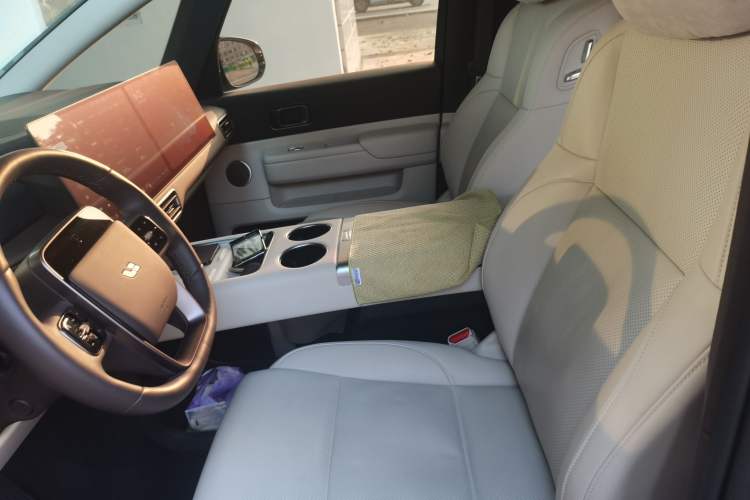 Used Li Auto MEGA 2024 Ultra Model Left Front Seat
