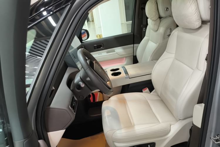 Used Li Auto MEGA 2024 Ultra Model Left Front Seat
