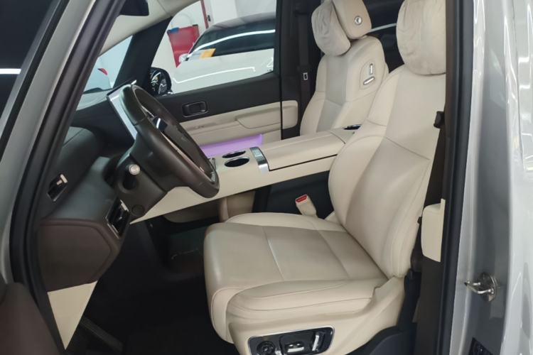 Used Li Auto MEGA 2024 Ultra Model Left Front Seat