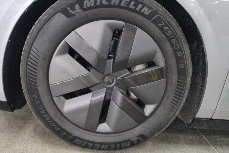 Used Li Auto MEGA 2024 Ultra Model Left Front Wheel Hub