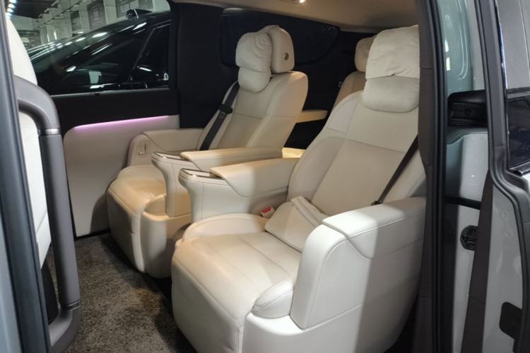 Used Li Auto MEGA 2024 Ultra Model Left Rear Seat