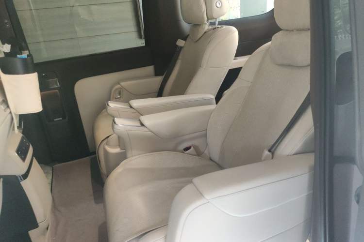 Used Li Auto MEGA 2024 Ultra Model Left Rear Seat