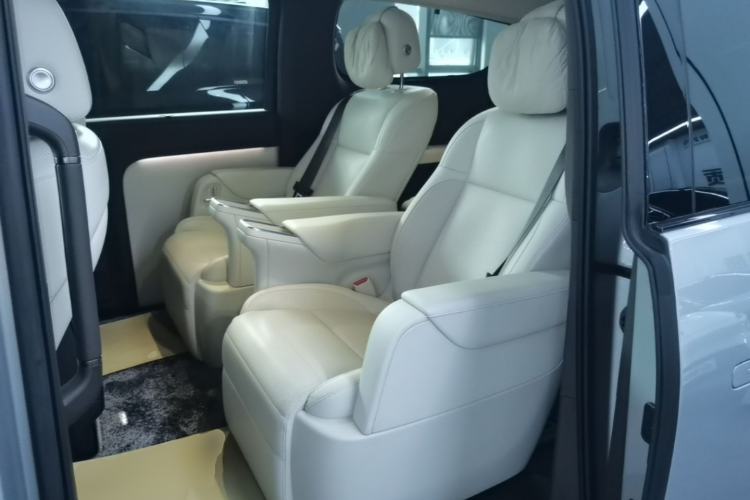Used Li Auto MEGA 2024 Ultra Model Left Rear Seat