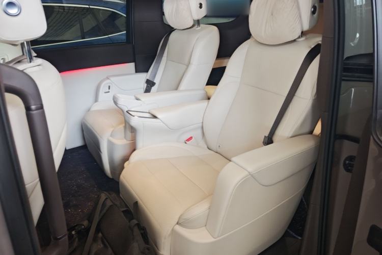 Used Li Auto MEGA 2024 Ultra Model Left Rear Seat