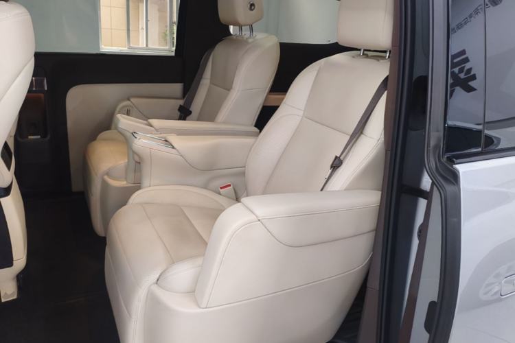 Used Li Auto MEGA 2024 Ultra Model Left Rear Seat