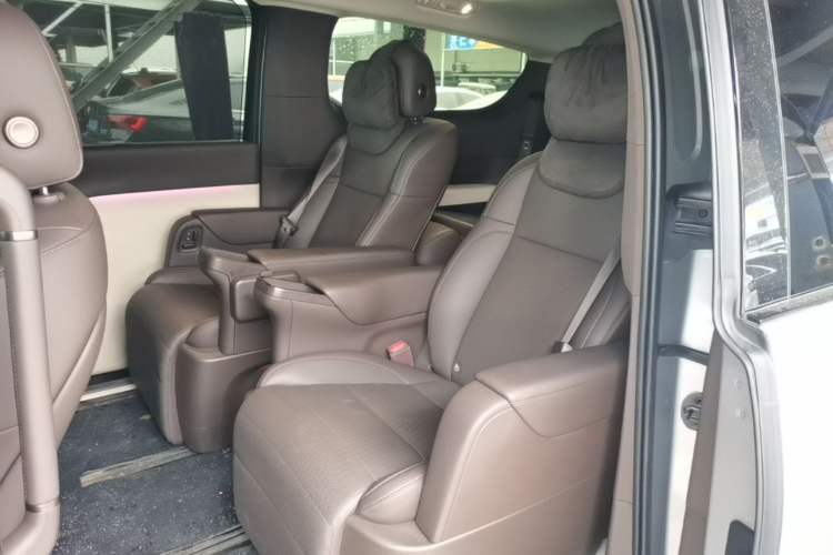 Used Li Auto MEGA 2024 Ultra Model Left Rear Seat