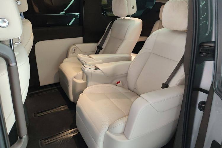 Used Li Auto MEGA 2024 Ultra Model Left Rear Seat