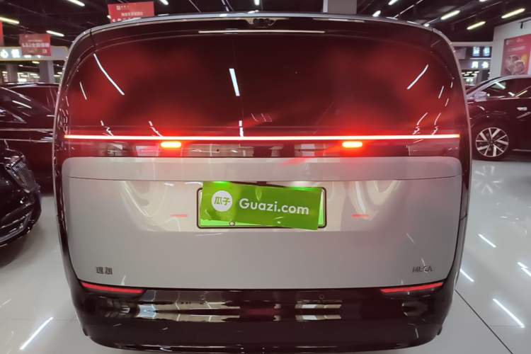 Used Li Auto MEGA 2024 Ultra Model Rear