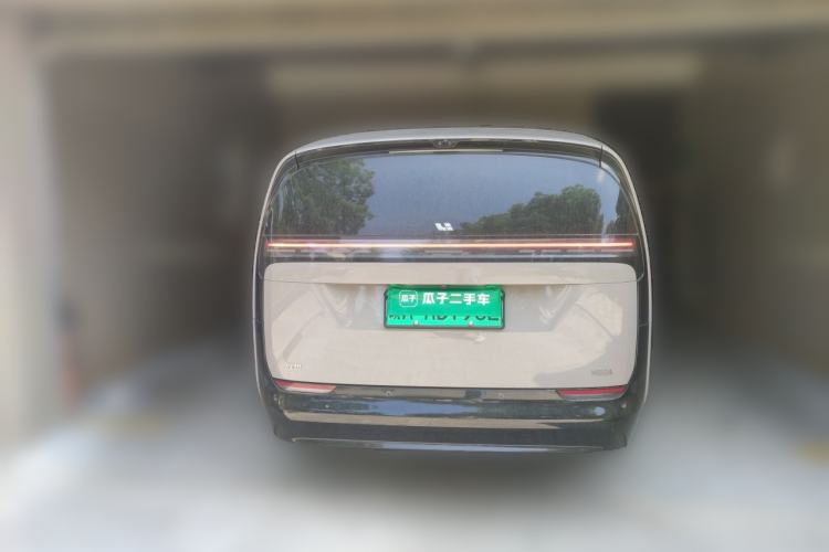 Used Li Auto MEGA 2024 Ultra Model Rear