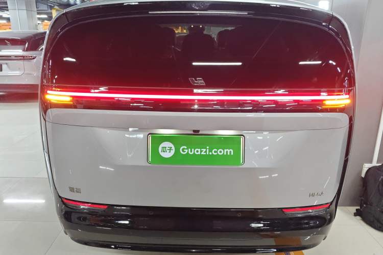 Used Li Auto MEGA 2024 Ultra Model Rear