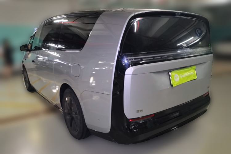 Used Li Auto MEGA 2024 Ultra Model Rear Left 45 Deg