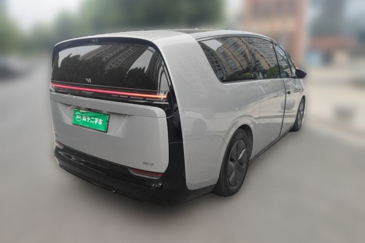 Used Li Auto MEGA 2024 Ultra Model Rear Right 45 Deg