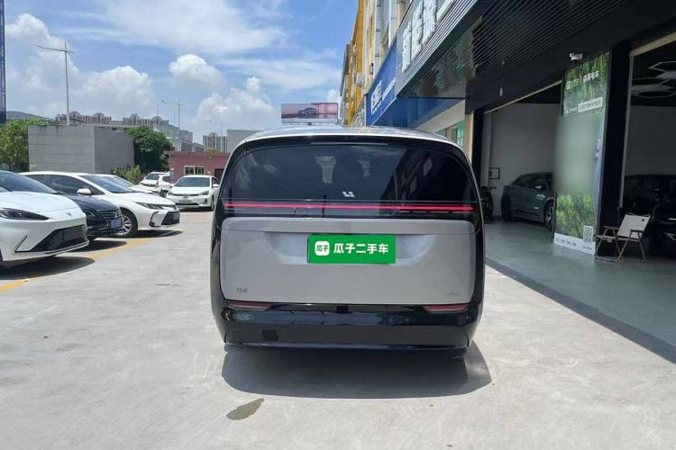 Used Li Auto MEGA 2024 Ultra Model Rear