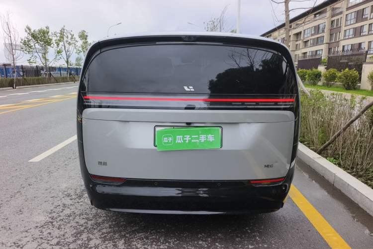 Used Li Auto MEGA 2024 Ultra Model Rear