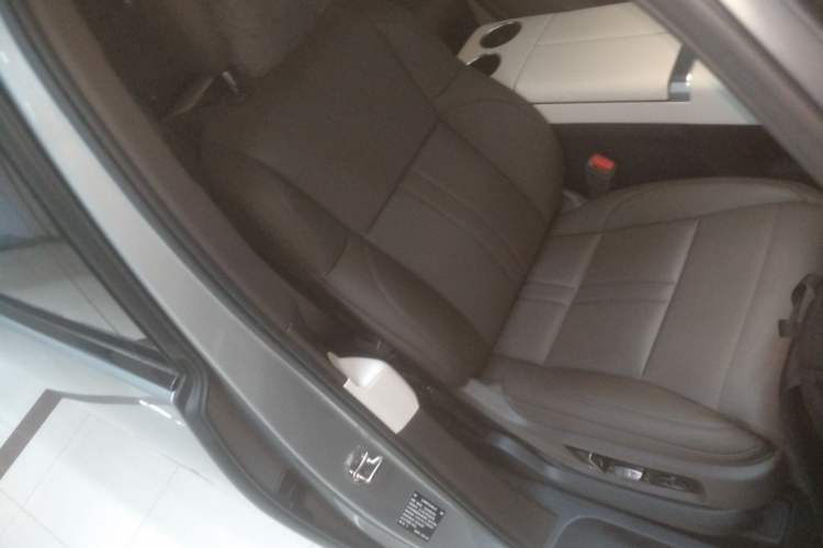 Used Li Auto MEGA 2024 Ultra Model Right Front Seat