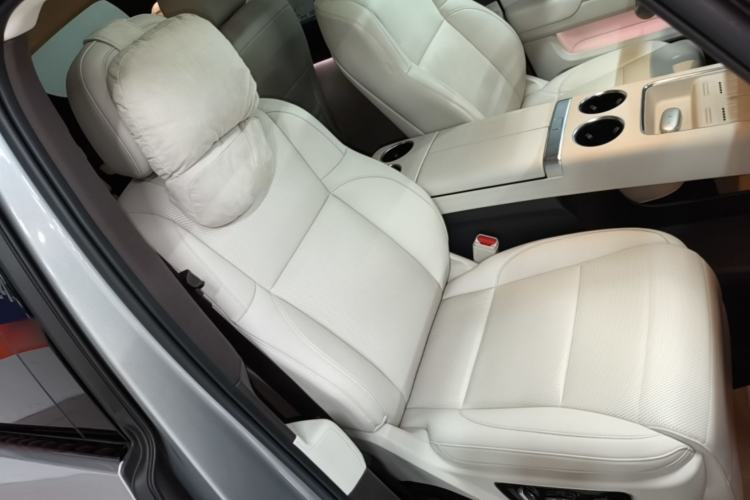 Used Li Auto MEGA 2024 Ultra Model Right Front Seat