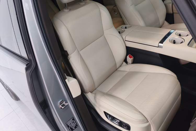Used Li Auto MEGA 2024 Ultra Model Right Front Seat