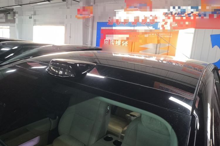 Used Li Auto MEGA 2024 Ultra Model Roof