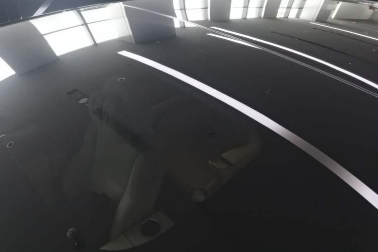 Used Li Auto MEGA 2024 Ultra Model Roof