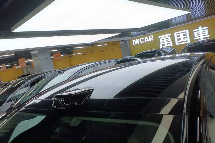 Used Li Auto MEGA 2024 Ultra Model Roof