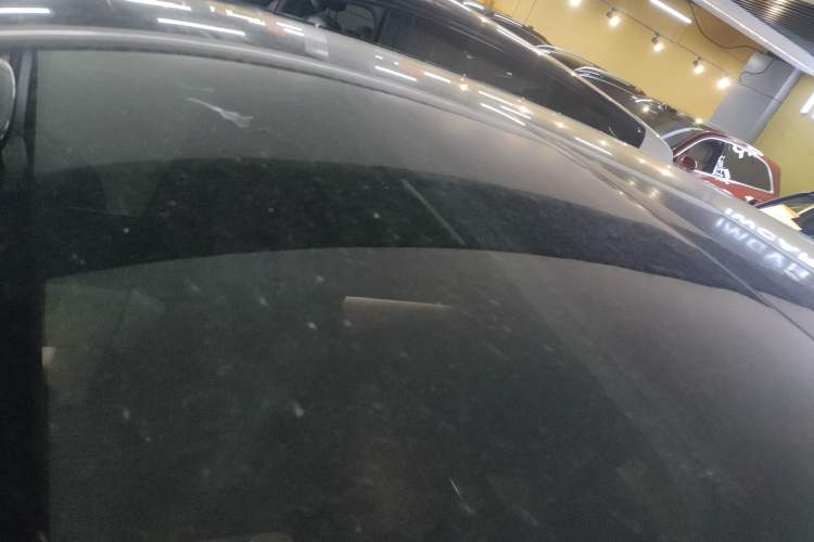 Used Li Auto MEGA 2024 Ultra Model Roof
