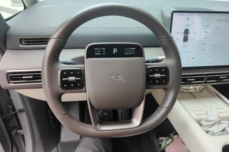 Used Li Auto MEGA 2024 Ultra Model Steering Wheel