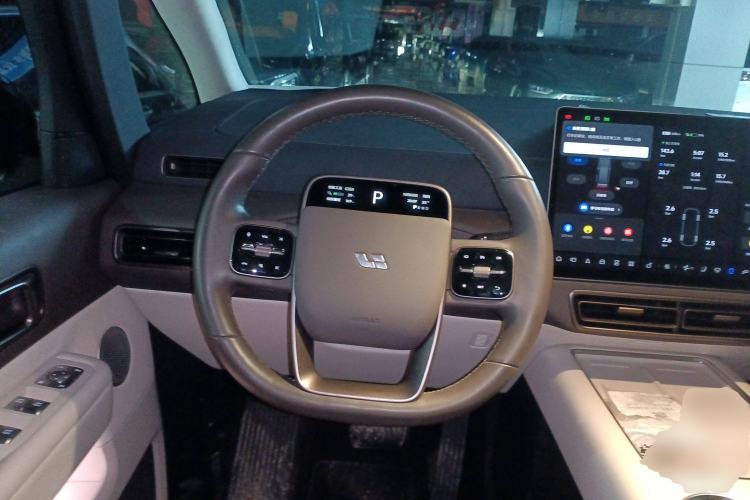 Used Li Auto MEGA 2024 Ultra Model Steering Wheel