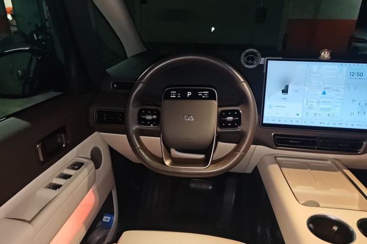 Used Li Auto MEGA 2024 Ultra Model Steering Wheel