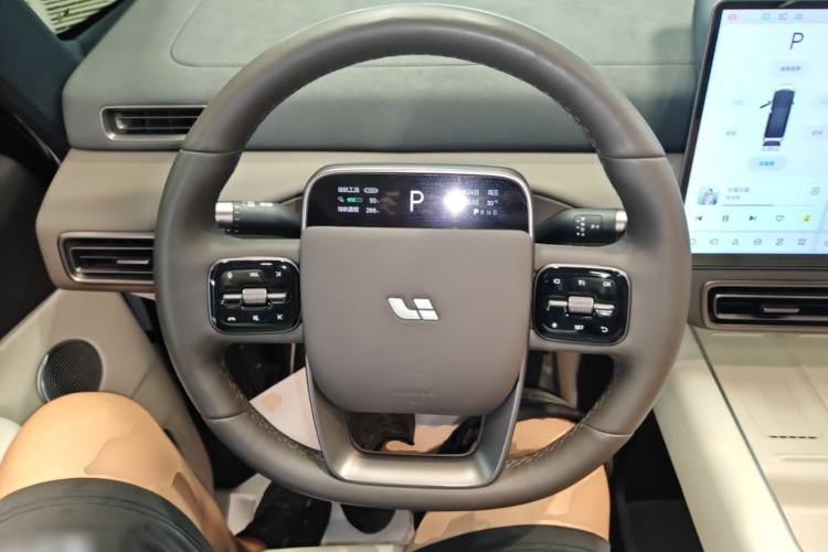 Used Li Auto MEGA 2024 Ultra Model Steering Wheel